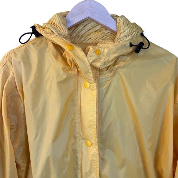 Lands’ End Yellow Rain Jacket Women’s Sz M - Picture 2 of 6